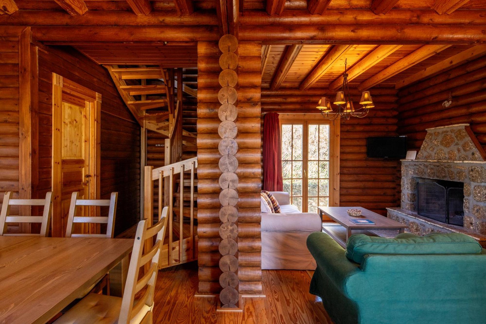Paradise Chalet Ano Trikala Eksteriør billede
