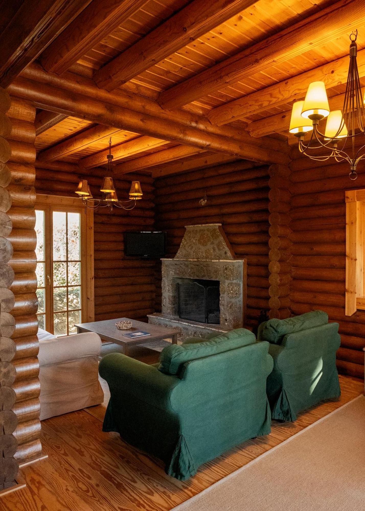 Paradise Chalet Ano Trikala Eksteriør billede